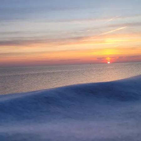 아파트 Watt'ne Bude In 부숨