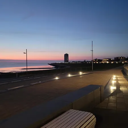 아파트 Watt'ne Bude In 부숨